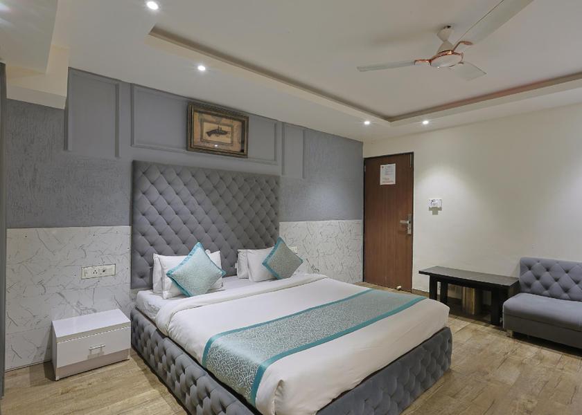 Gujarat Ahmedabad Guestroom