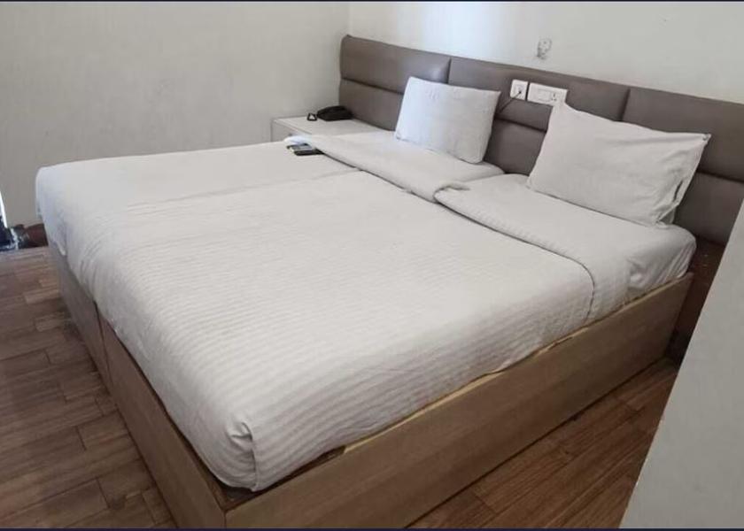 Telangana Hyderabad Deluxe Double Room