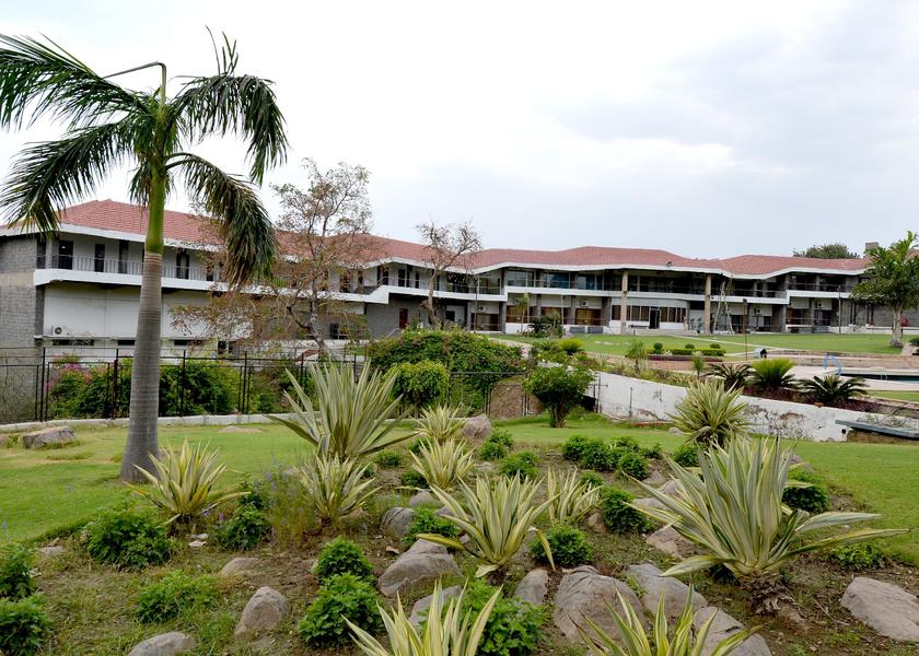 Haryana Faridabad Hotel Exterior