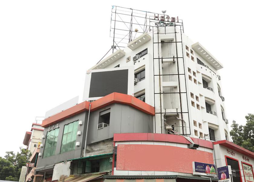 Maharashtra Nagpur Hotel Exterior