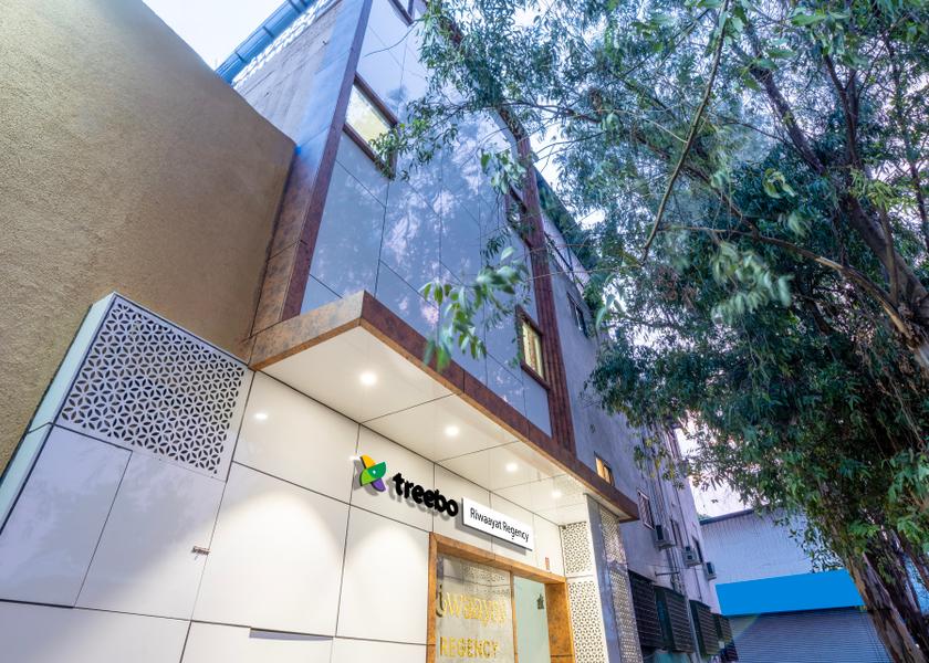Maharashtra Pune Hotel Exterior