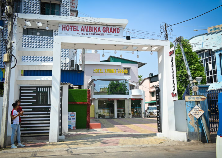 West Bengal Raiganj Hotel Exterior