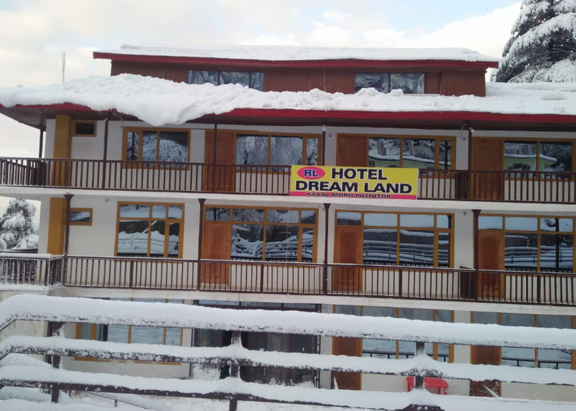 Jammu and Kashmir Patnitop Hotel Exterior