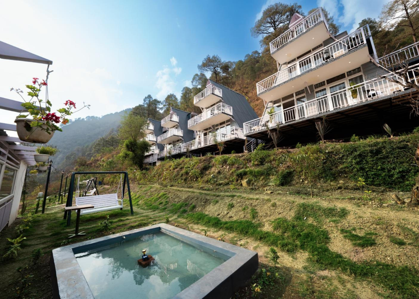 Uttarakhand Nainital Hotel Exterior