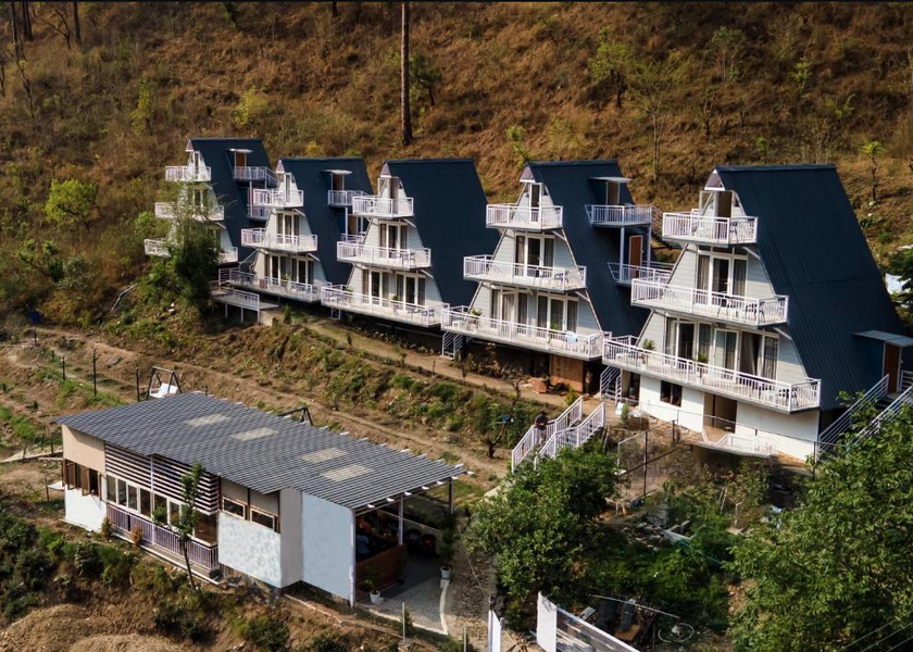 Uttarakhand Nainital Hotel View
