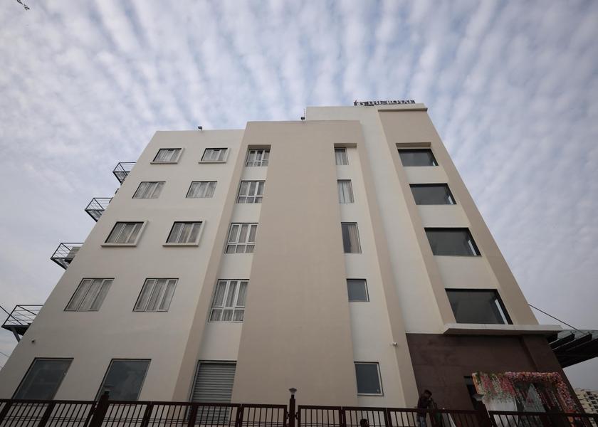 Uttar Pradesh Lucknow Hotel Exterior