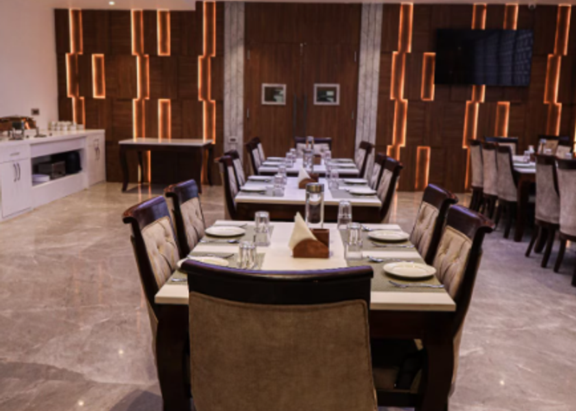 Uttar Pradesh Lucknow Food & Dining