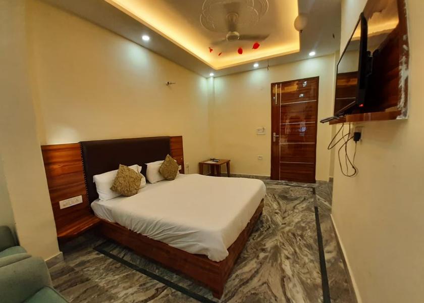 Delhi Delhi Deluxe Room