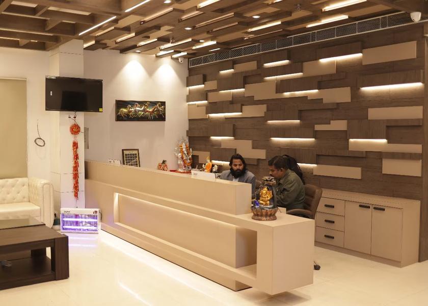 Uttar Pradesh Lucknow Public Areas
