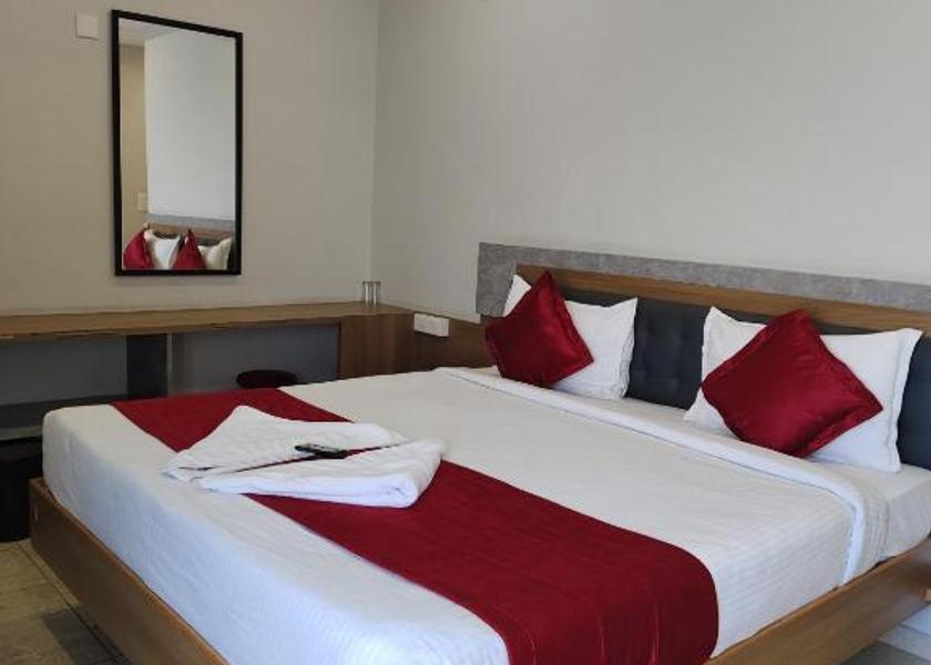 Pondicherry Pondicherry Superior King Room