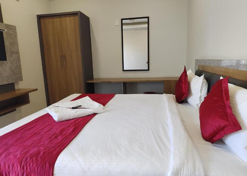 Pondicherry Pondicherry Superior King Room