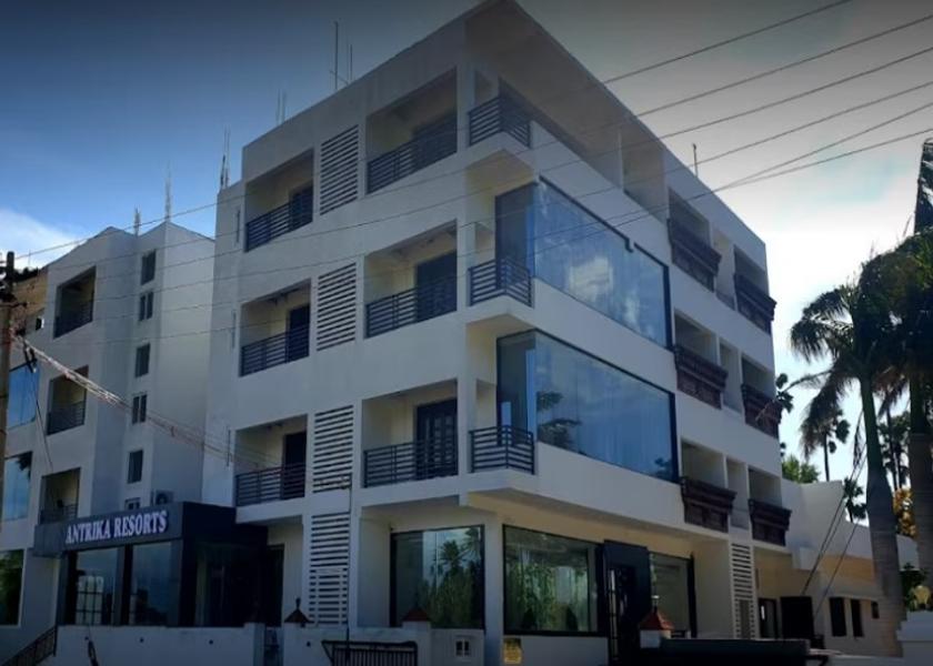 Tamil Nadu Courtrallam Hotel Exterior