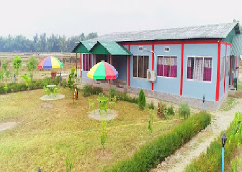 West Bengal Lataguri Public Areas