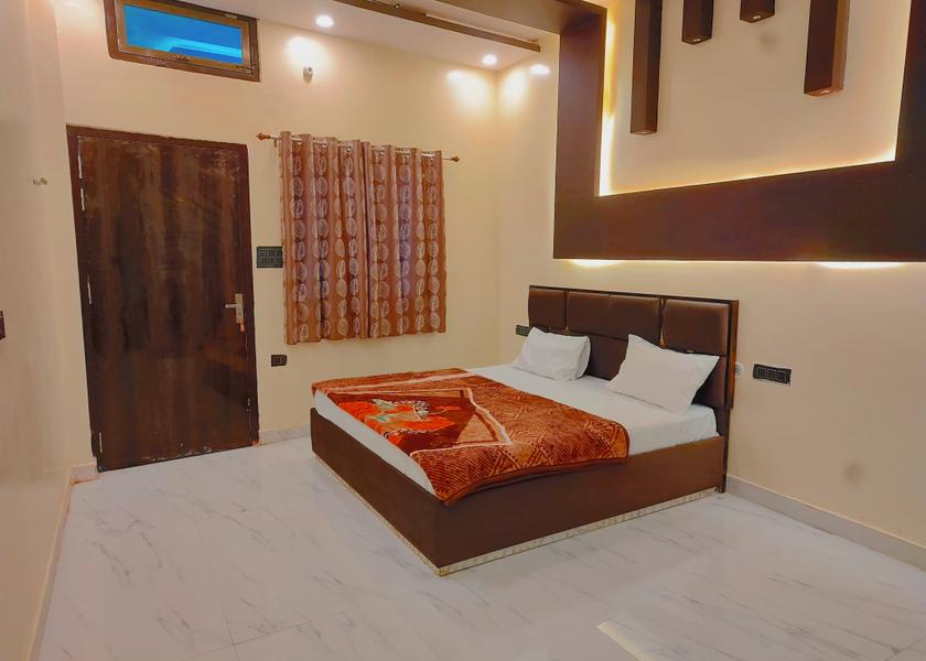 Uttar Pradesh Ayodhya Deluxe Room