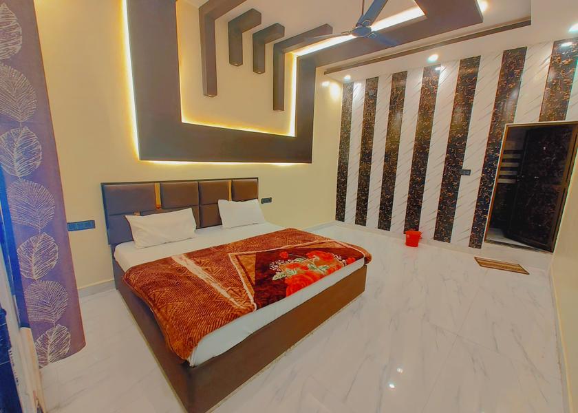 Uttar Pradesh Ayodhya Deluxe Room