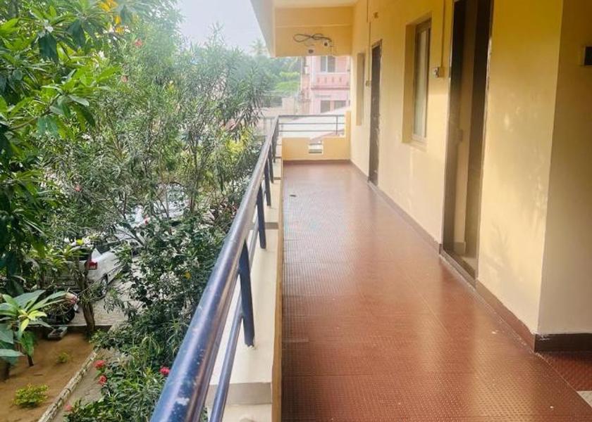 Tamil Nadu Kumbakonam Compact Studio