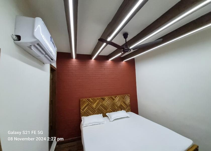 Haryana Faridabad Ambika Deluxe Room