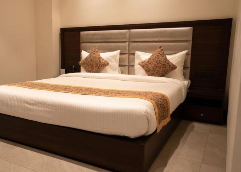 Punjab Ludhiana Deluxe Room