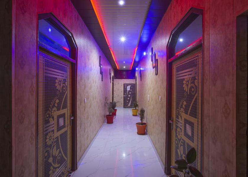 Madhya Pradesh Orchha Public Areas
