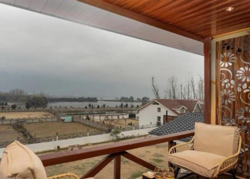 Jammu and Kashmir Srinagar 1025