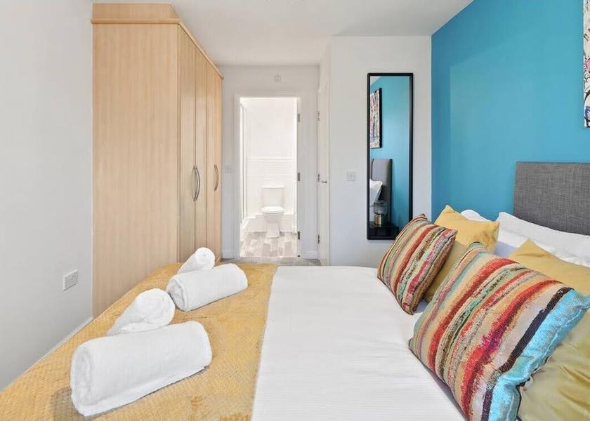 England Aylesbury Room