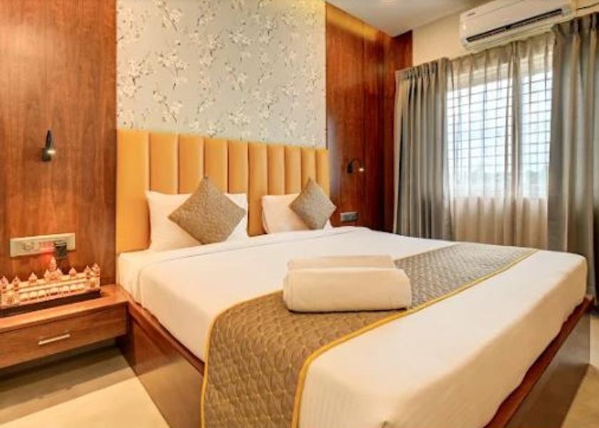 Karnataka Mysore Deluxe room