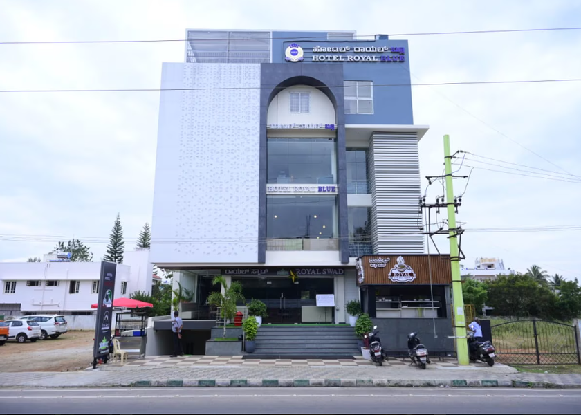 Karnataka Mysore Hotel Exterior