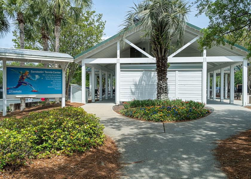 Florida Miramar Beach Exterior Detail