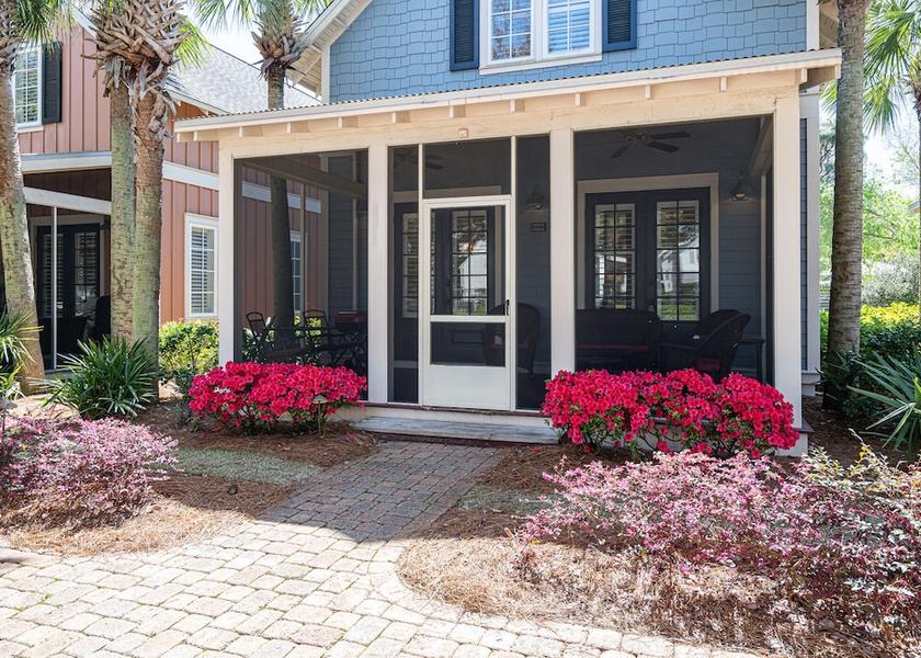 Florida Miramar Beach Exterior Detail