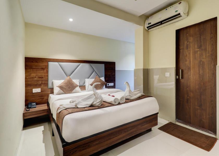 Maharashtra Navi Mumbai Deluxe Room