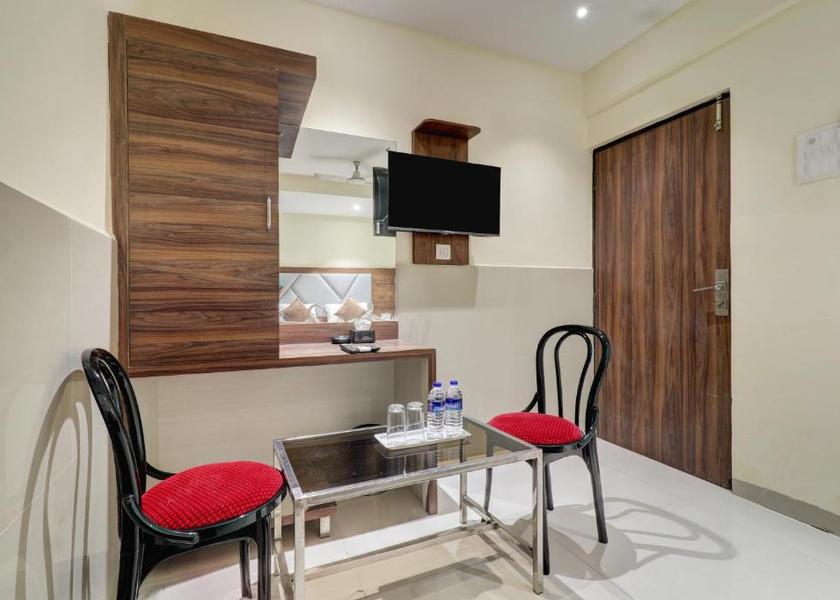 Maharashtra Navi Mumbai Deluxe Room