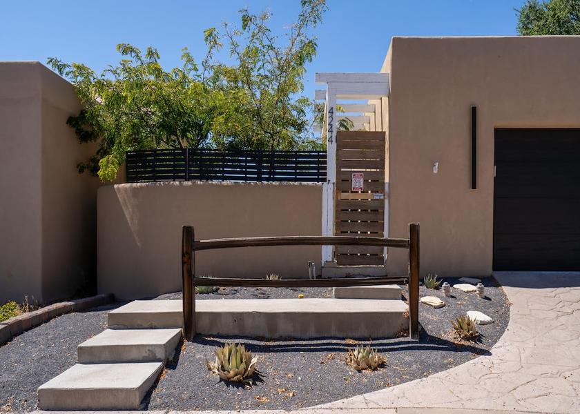 New Mexico Santa Fe Property Grounds