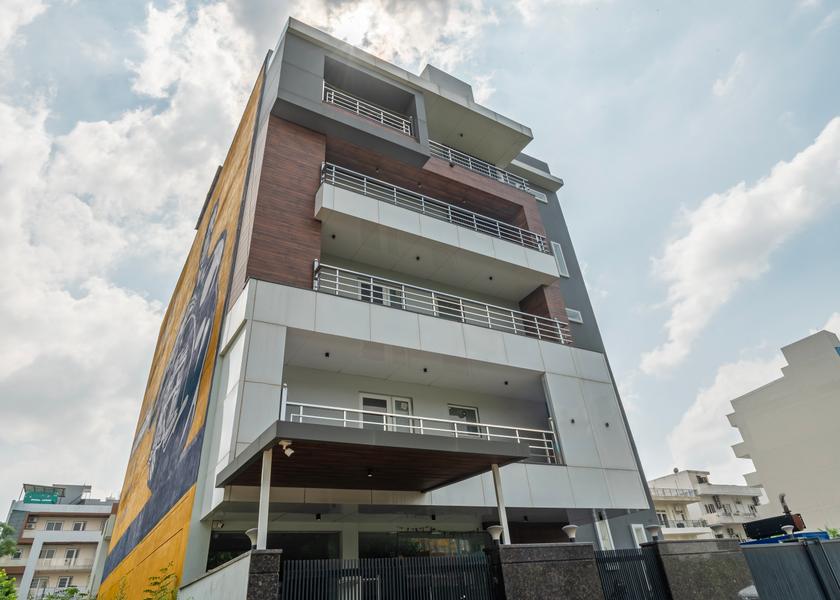 Haryana Gurugram Hotel Exterior
