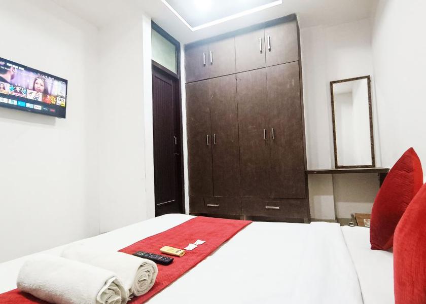 Delhi Delhi Deluxe Room