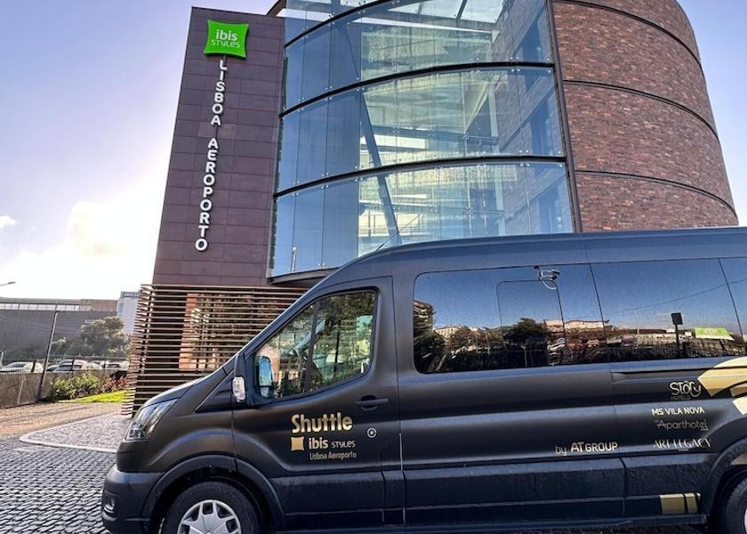  Loures Airport shuttle