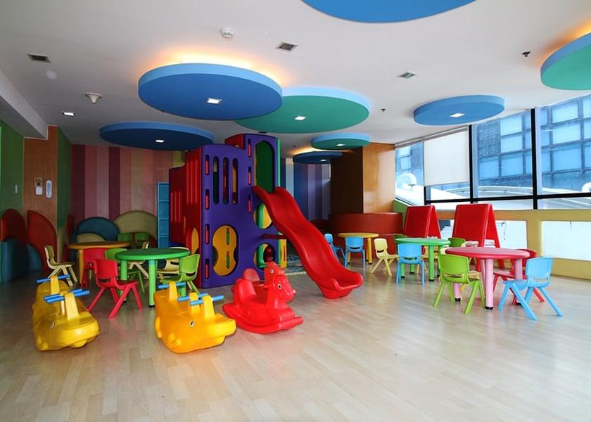  Mandaluyong Children's play area - indoor