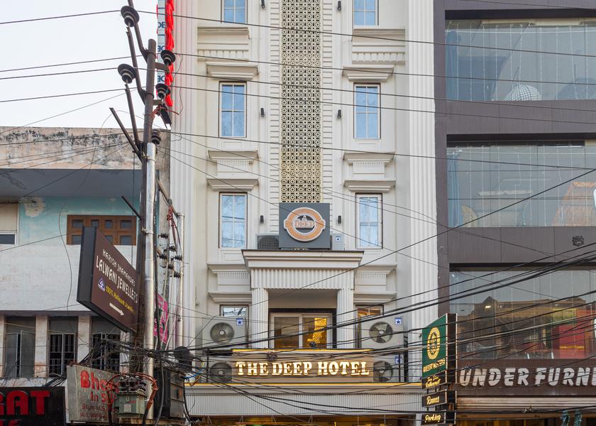 Uttar Pradesh Kanpur Hotel Exterior