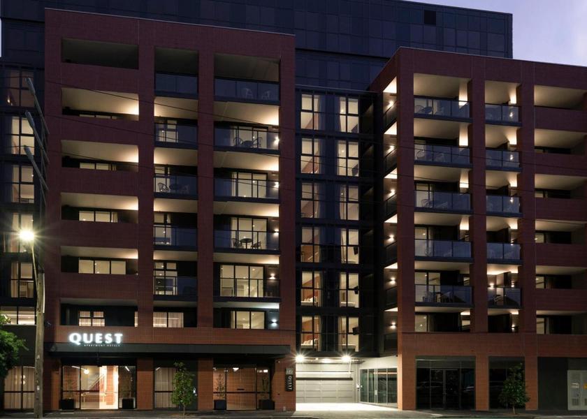 Ontario Collingwood exterior view