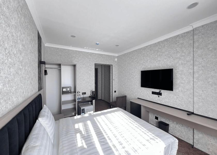  Bishkek Room