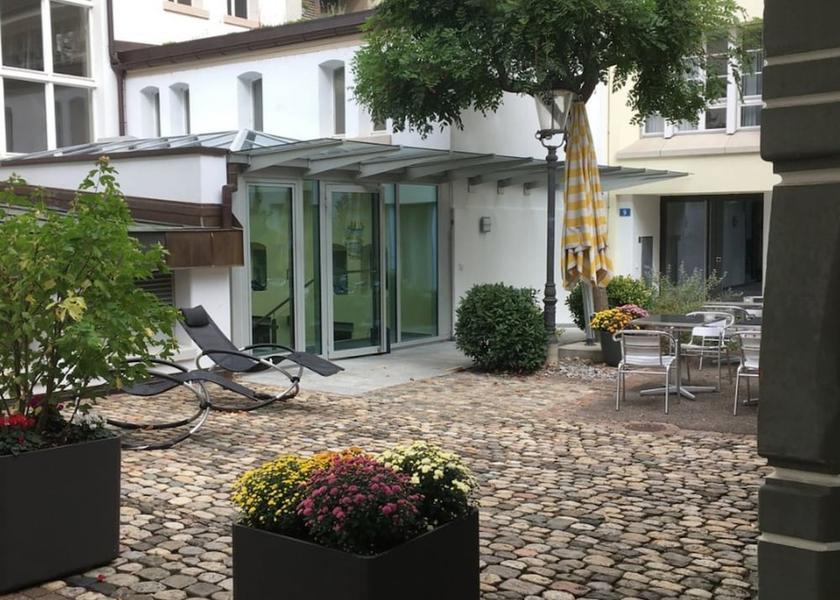 Basel-Stadt Basel Courtyard