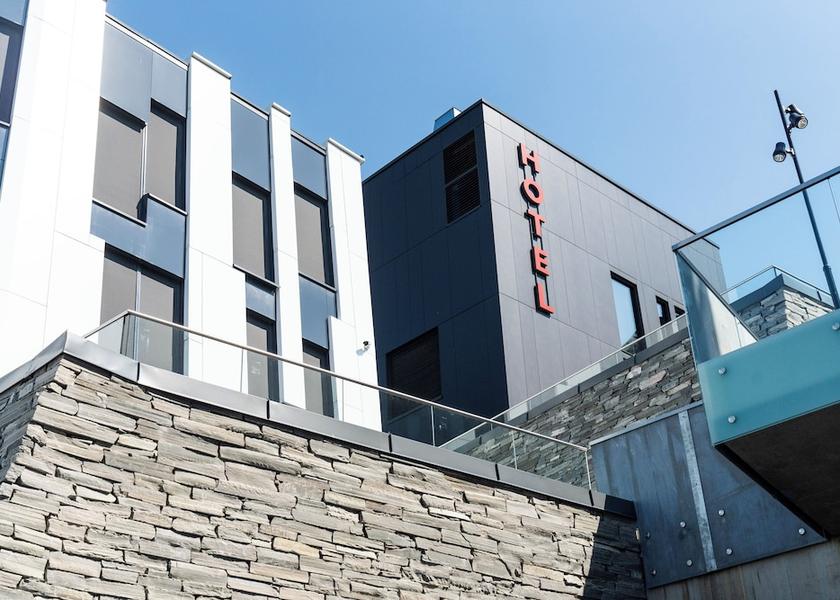 Akershus Lorenskog Entrance