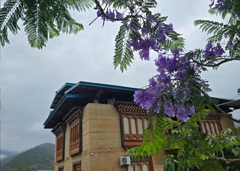 Punakha Punakha Front of property
