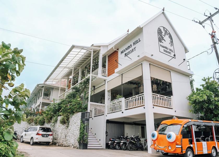 Bali Penida Island Front of property