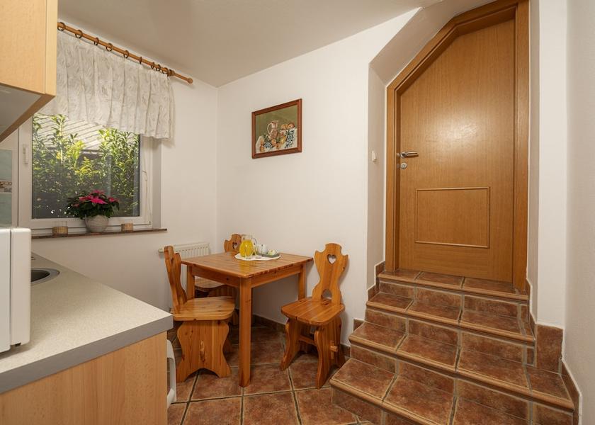  Bled Kitchen