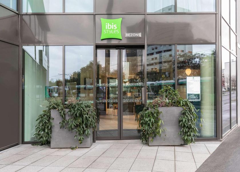 Ile-de-France Bezons exterior view