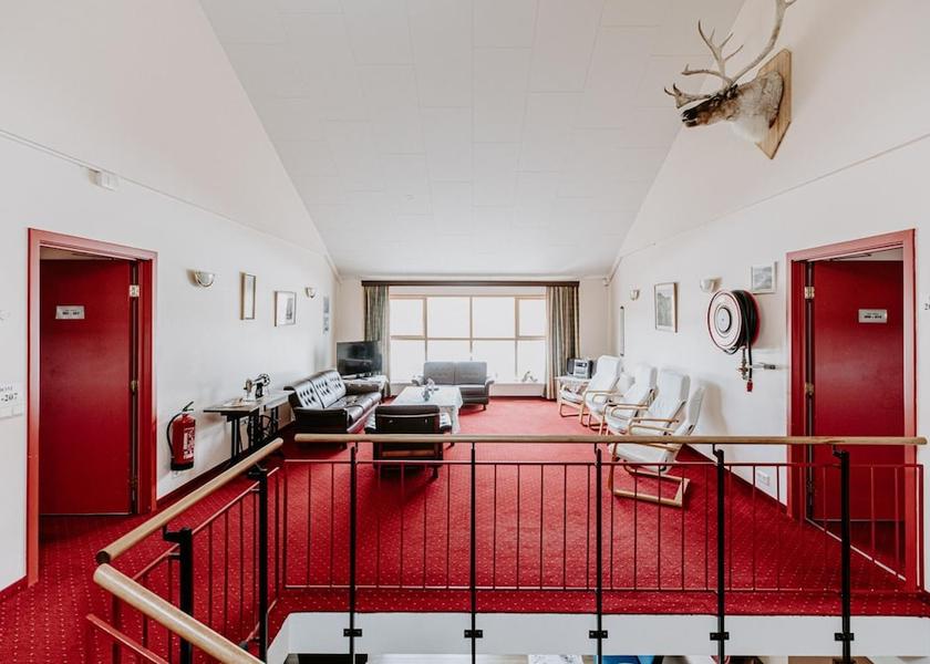 Northeast Region Laugar Living Area