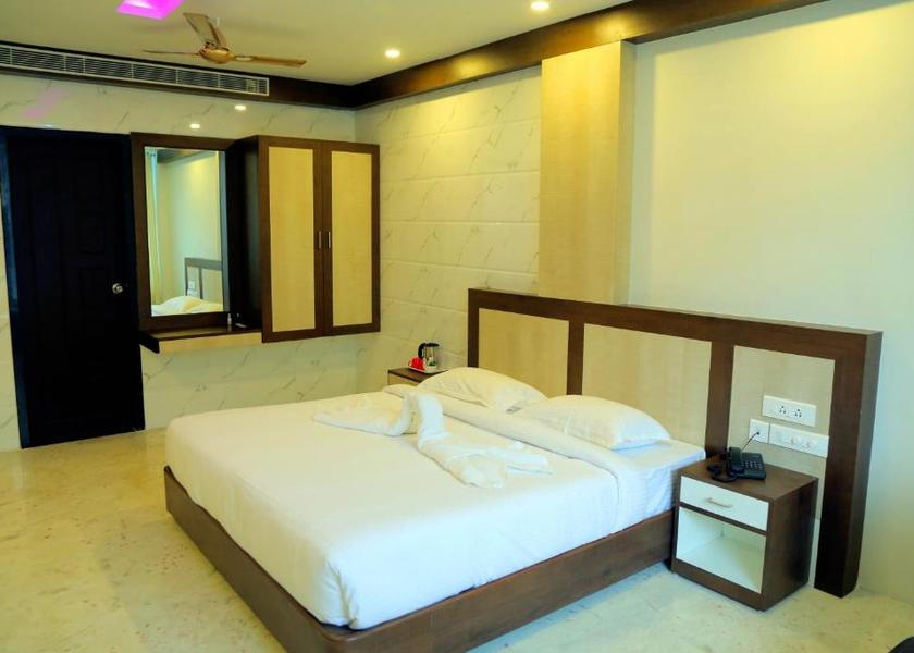 Tamil Nadu Trichy Elite Room