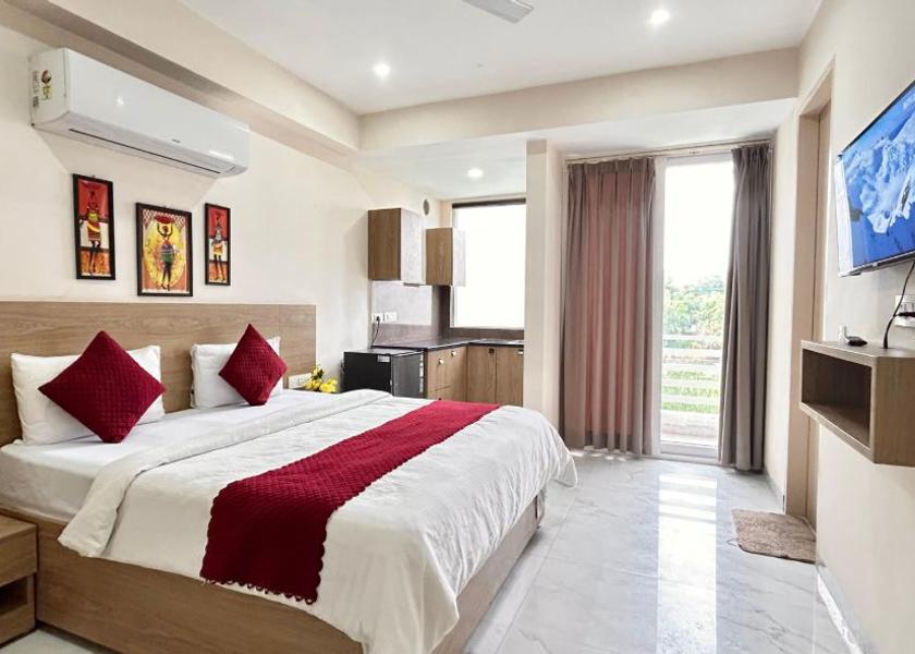 Haryana Gurugram Super Deluxe Room with Balcony