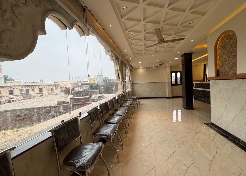 Uttar Pradesh Ayodhya Food & Dining