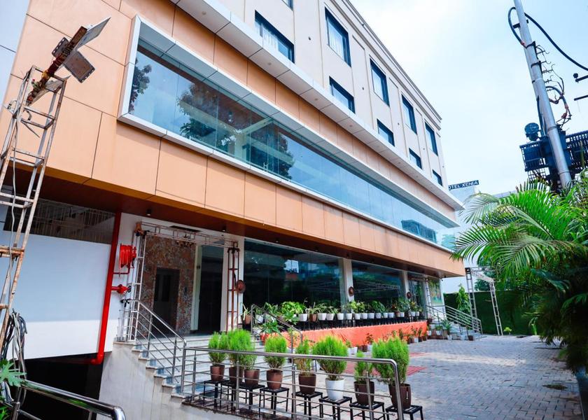 Uttar Pradesh Varanasi Hotel Exterior